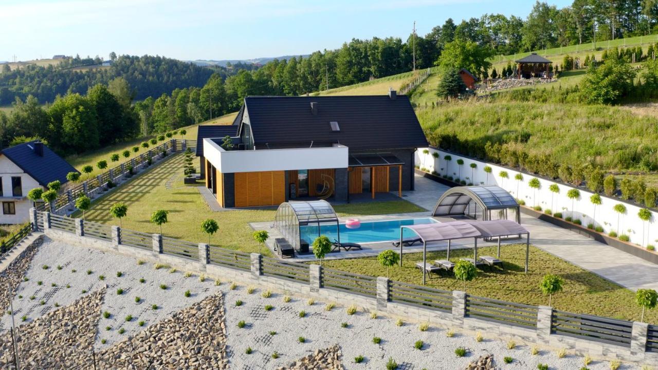 Black Rocks Domki Na Wynajem Nowy Sącz Exterior photo